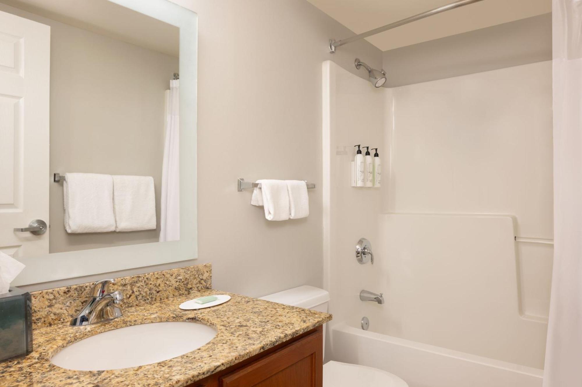 Towneplace Suites By Marriott Findlay Esterno foto